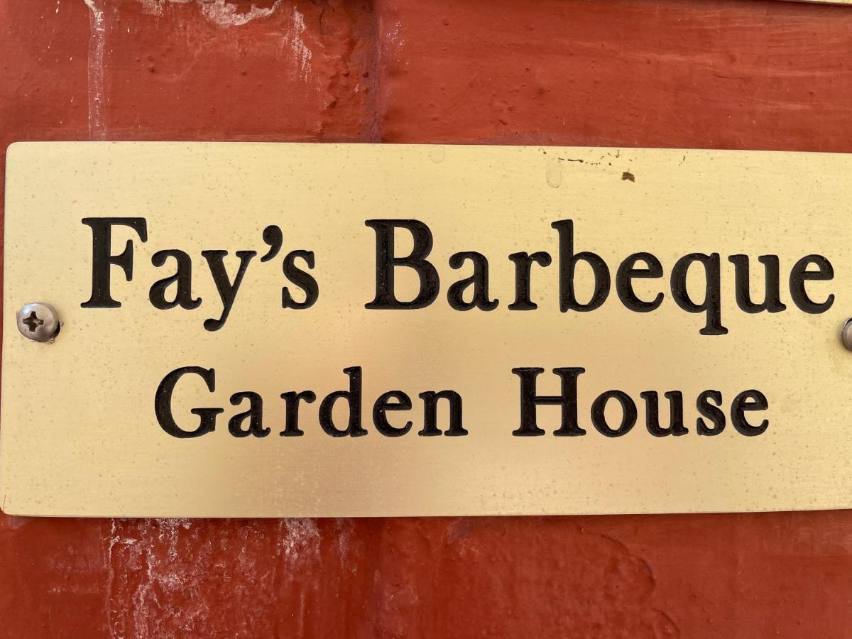 شقة Fay'S Barbeque Garden House -Family Activities Corfu Port المظهر الخارجي الصورة